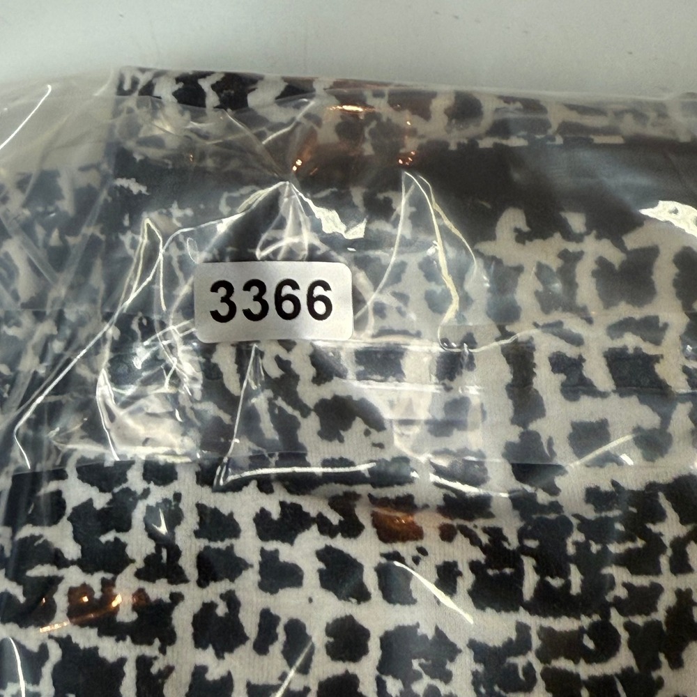 Chicos Zenergy Pants 2 Womens 12 Black White Print Slimming Panel Pull On Light - Picture 13 of 13